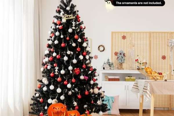 Black Halloween Tree